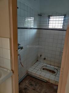 Bathroom Image of 1150 Sq.ft 3 BHK Apartment / Flat for sale in Deep apartment, Vishnu Puri Colony Indore for Rs. 5000000
