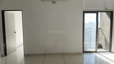 Living Room Image of 1050 Sq.ft 2 BHK Apartment / Flat for rent in Vemali Vadodara for Rs. 15000