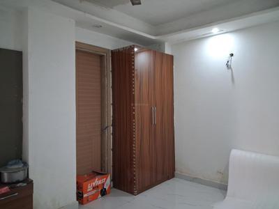 Bedroom Image of 1650 Sq.ft 3 BHK Builder Floor for sale in Sector 104 Noida for Rs. 7200000