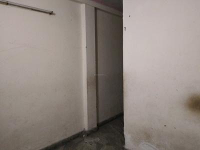 Living Room Image of 400 Sq.ft 1 BHK Builder Floor for rent in Mayur Vihar Phase 1 New Delhi for Rs. 13000