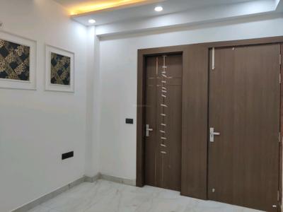 Bedroom Image of 1350 Sq.ft 3 BHK Apartment / Flat for sale in Lal Kuan Ghaziabad for Rs. 6065000