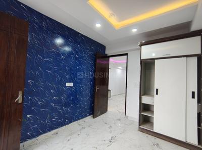 Bedroom Image of 1050 Sq.ft 2 BHK Apartment / Flat for sale in SAP Homes, Sector 73 Noida for Rs. 4500000