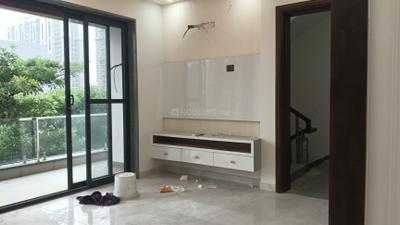 Living Room Image of 2450 Sq.ft 3 BHK Builder Floor for rent in DLF Independent Floors At Dlf Gardencity Sector 91 92, Sector 92 Gurgaon for Rs. 44000