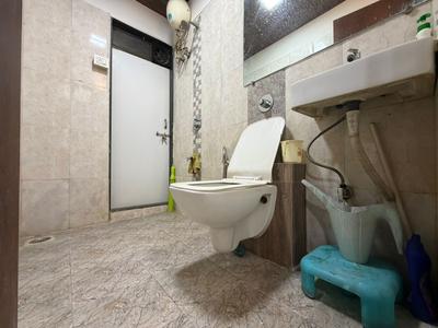 Bathroom Image of 900 Sq.ft 2 BHK Apartment / Flat for sale in Panvel Navi Mumbai for Rs. 12500000