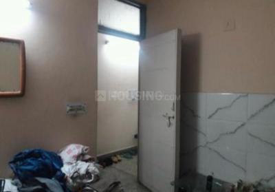 Bedroom Image of 950 Sq.ft 2 BHK Builder Floor for rent in Sant Nagar New Delhi for Rs. 37000