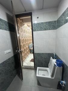 Image of 160 Sq.ft 1 RK Apartment / Flat for rent in Sector 70, Noida for Rs. 20500
