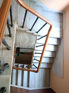 Staircase Image of 9000 Sq.ft 9 BHK Independent House for sale in Kasba Kolkata for Rs. 120000000