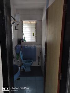 Bathroom Image of 1345 Sq.ft 4 BHK Apartment / Flat for rent in Kabra Happy Valley, Thane West Thane for Rs. 40000