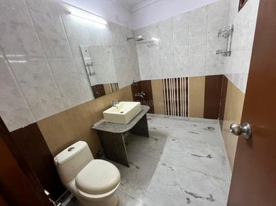 Bathroom Image of 2400 Sq.ft 4 BHK Builder Floor for sale in Rajouri Garden New Delhi for Rs. 38000000