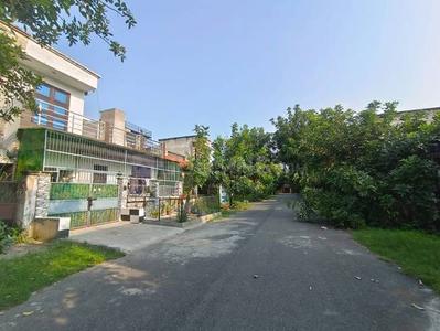 Image of 120 Sq.ft Residential Plot / Land for sale in XU III, Greater Noida for Rs. 18000000