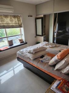 Bedroom Image of 1850 Sq.ft 3 BHK Apartment / Flat for rent in Colaba Mumbai for Rs. 300000