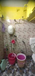 Bathroom Image of 550 Sq.ft 2 BHK Independent House for sale in Bow Barracks Kolkata for Rs. 6000000