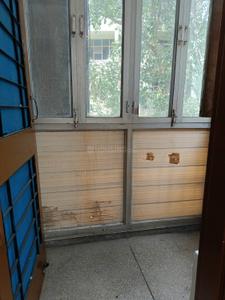 Balcony Image of 1750 Sq.ft 3 BHK Apartment / Flat for rent in Patparganj New Delhi for Rs. 40000