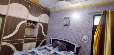 Bedroom Image of 900 Sq.ft 2 BHK Builder Floor for sale in Shahdara New Delhi for Rs. 5000000