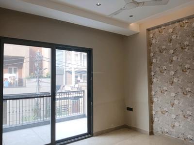 Bedroom Image of 2700 Sq.ft 4 BHK Builder Floor for sale in Bali Nagar New Delhi for Rs. 60000000