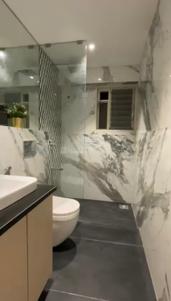 Image of 1300 Sq.ft 3 BHK Apartment / Flat for sale in Akruti Kalaya Tower, Prabhadevi, Mumbai for Rs. 63500000