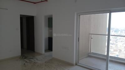 Living Room Image of 825 Sq.ft 2 BHK Apartment / Flat for rent in Runwal The Central Park Phase 2, Chinchwad Pune for Rs. 40001