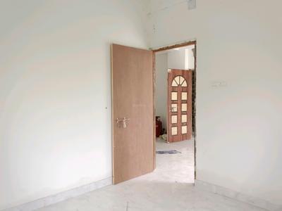 Bedroom Image of 1000 Sq.ft 3 BHK Apartment / Flat for sale in Nayabad Kolkata for Rs. 4000000