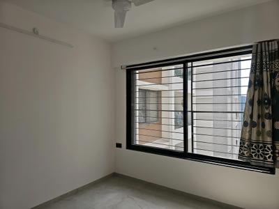Bedroom Image of 1100 Sq.ft 2 BHK Apartment / Flat for rent in Unique Youtopia, Kharadi Pune for Rs. 38000