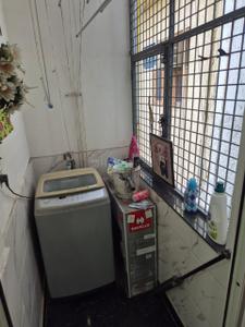 Balcony Image of 1200 Sq.ft 3 BHK Builder Floor for rent in Janakpuri New Delhi for Rs. 38000