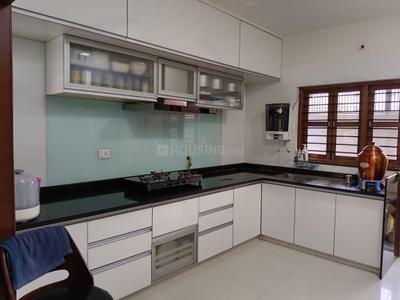 Kitchen Image of 5400 Sq.ft 5 BHK Villa for sale in Vrundavan Bungalow, Thaltej Ahmedabad for Rs. 83100000