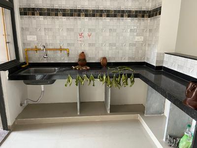Kitchen Image of 1140 Sq.ft 2 BHK Apartment / Flat for rent in Sushrut Saujanya, Amraiwadi Ahmedabad for Rs. 17500