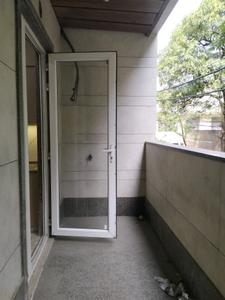 Bedroom Three Image of 1500 Sq.ft 3 BHK Builder Floor for sale in GTB Nagar New Delhi for Rs. 25000000