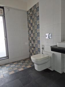 Bathroom Image of 1750 Sq.ft 3 BHK Apartment / Flat for sale in Wadhwa Solitaire, Hadapsar Pune for Rs. 19000000