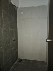 Common Bathroom Two Image of 610 Sq.ft 1.5 BHK Apartment / Flat for sale in Majestique Palm Atlantis, Wagholi Pune for Rs. 3851000
