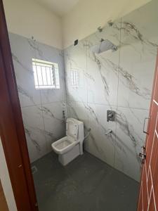 Bathroom Image of 835 Sq.ft 2 BHK Builder Floor for rent in Attibele Bengaluru for Rs. 16500
