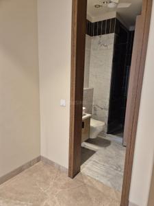 Image of 1800 Sq.ft 3 BHK Builder Floor for sale in Green Park, New Delhi for Rs. 63000000