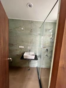 Bathroom Image of 1400 Sq.ft 3 BHK Apartment / Flat for sale in K L Poonam Apartments Phase 2, Lukarganj Allahabad for Rs. 19000000