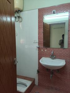 Bathroom Image of 2400 Sq.ft 3 BHK Apartment / Flat for rent in Jubilee Hills Hyderabad for Rs. 80000