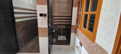 Bathroom Image of 500 Sq.ft 1.5 BHK Independent House for rent in Arjunganj Lucknow for Rs. 8000