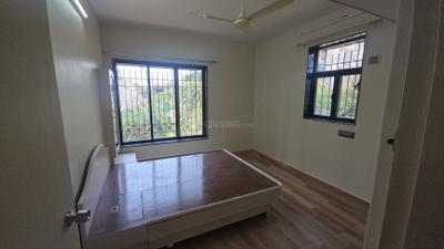 Bedroom Image of 900 Sq.ft 2 BHK Apartment / Flat for rent in Kandivali West Mumbai for Rs. 45000