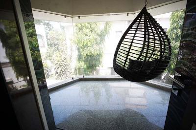 Balcony Image of 4725 Sq.ft 4 BHK Independent House for sale in Satellite Ahmedabad for Rs. 131300000