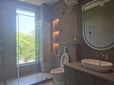 Image of 4050 Sq.ft 3.5 BHK Builder Floor for rent in Safdarjung Development Area, New Delhi for Rs. 500000