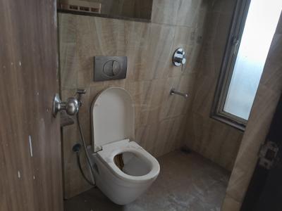 Image of 1250 Sq.ft 3 BHK Apartment / Flat for rent in Lodha Amara, Kolshet, Thane for Rs. 54000