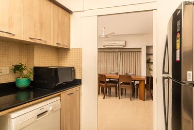 Kitchen Image of 2000 Sq.ft 2 BHK Builder Floor for rent in Bandra West Mumbai for Rs. 340000