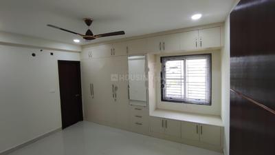 Bedroom Image of 1900 Sq.ft 3 BHK Apartment / Flat for rent in Sri Sai Jewel Heights, Madhapur Hyderabad for Rs. 55000