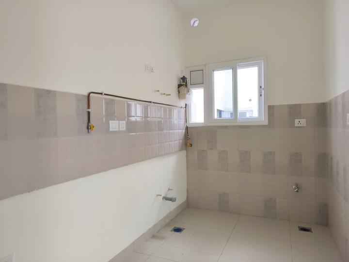 Sattva Misty Charm Main Image 1