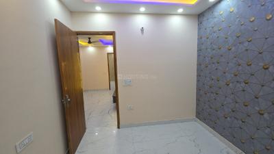Bedroom Image of 558 Sq.ft 2 BHK Builder Floor for sale in Laxmi Nagar New Delhi for Rs. 5200000