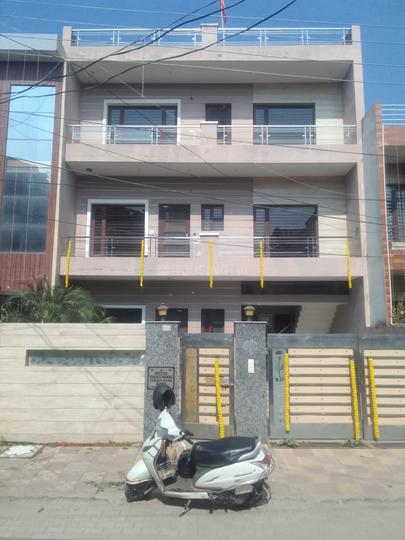 Lohgarh Main Image 1