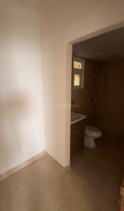 Bathroom Image of 1704 Sq.ft 3 BHK Apartment / Flat for sale in Tulip Yellow, Sector 69 Gurgaon for Rs. 22500000