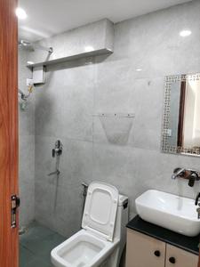 Common Bathroom Image of 600 Sq.ft 1 BHK Apartment / Flat for rent in Sector 19 Dwarka New Delhi for Rs. 28000