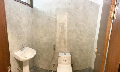 Bathroom Image of 1170 Sq.ft 3 BHK Apartment / Flat for sale in Chhattarpur New Delhi for Rs. 6000000