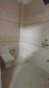 Bathroom Image of 580 Sq.ft 1 BHK Independent House for rent in Shyam Nagar Kanpur for Rs. 9000