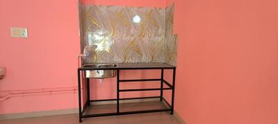 Kitchen Image of 450 Sq.ft 1 RK Duplex for rent in Sukhliya Indore for Rs. 6000