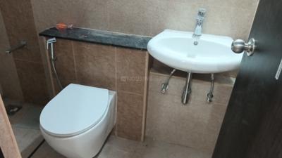 Bathroom Image of 520 Sq.ft 1 RK Apartment / Flat for rent in Mundhwa Pune for Rs. 30000