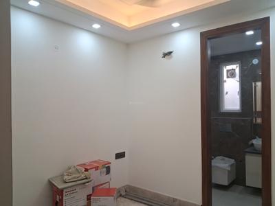 Bedroom Image of 1350 Sq.ft 3 BHK Builder Floor for sale in DDA Mig Flats, Paschim Vihar New Delhi for Rs. 26500000